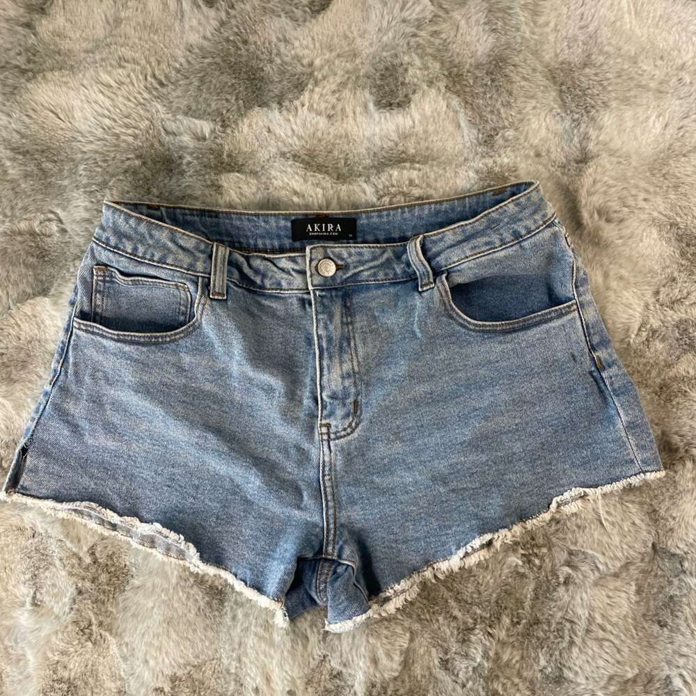 Akira Womens Blue Denim High Waisted Raw Hem Jean Shorts XL Light Wash-0673